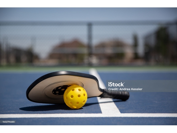 How to choose pickleball paddle