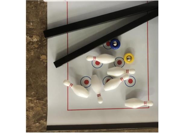 Mini tabletop bowling game set for wholesale gift and family channels